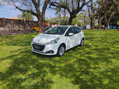 PEUGEOT 208 1.2 12V 4P ACTIVE PACK FLEX, Foto 4