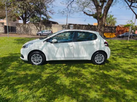 PEUGEOT 208 1.2 12V 4P ACTIVE PACK FLEX, Foto 5