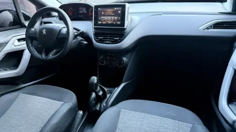 PEUGEOT 208 1.2 12V 4P ACTIVE FLEX, Foto 10