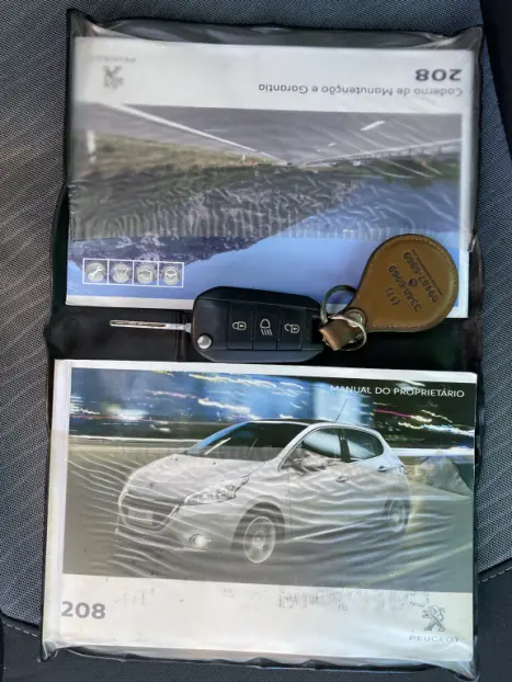 PEUGEOT 208 1.5 4P FLEX ACTIVE, Foto 10 PEUGEOT 208 1.5 4P FLEX ACTIVE, Foto 10