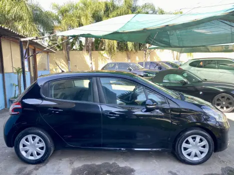 PEUGEOT 208 1.5 4P FLEX ACTIVE, Foto 16 PEUGEOT 208 1.5 4P FLEX ACTIVE, Foto 16