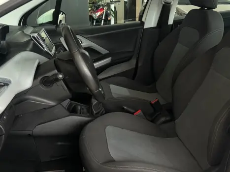 PEUGEOT 208 1.5 4P FLEX ACTIVE PACK, Foto 8