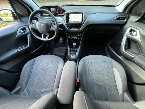 PEUGEOT 208 1.6 16V 4P FLEX GRIFFE AUTOMÁTICO, Foto 4 PEUGEOT 208 1.6 16V 4P FLEX GRIFFE AUTOMÁTICO, Foto 4
