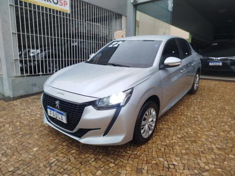 PEUGEOT 208 , Foto 2