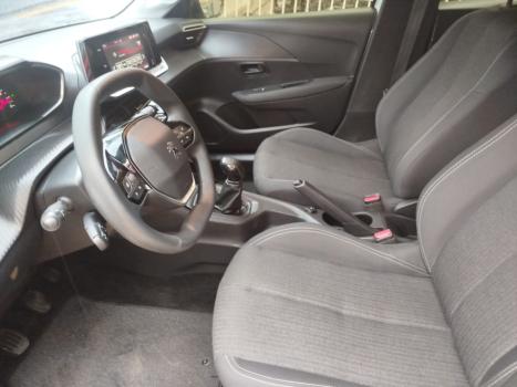 PEUGEOT 208 , Foto 7