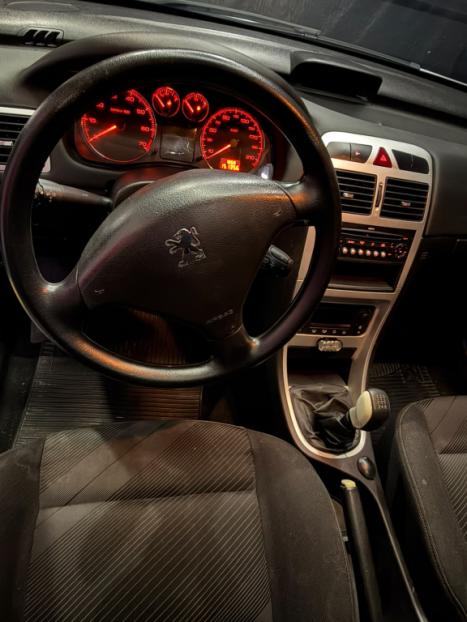 PEUGEOT 307 Hatch 1.6 16V 4P PRESENCE PACK, Foto 8