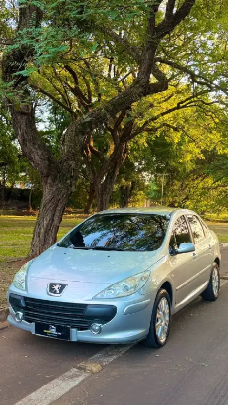 PEUGEOT 307 Sedan 1.6 16V 4P FLEX PRESENCE, Foto 2