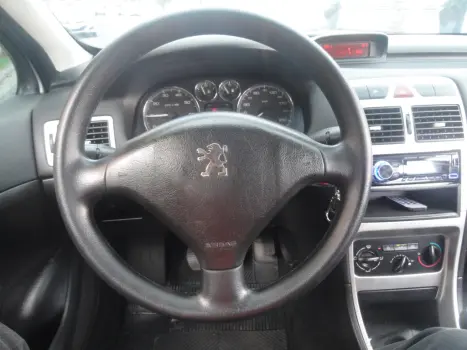 PEUGEOT 307 Sedan 1.6 16V 4P FLEX PRESENCE, Foto 8
