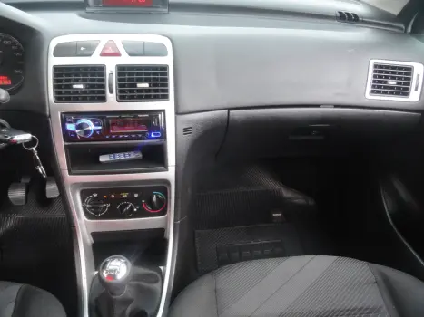 PEUGEOT 307 Sedan 1.6 16V 4P FLEX PRESENCE, Foto 12