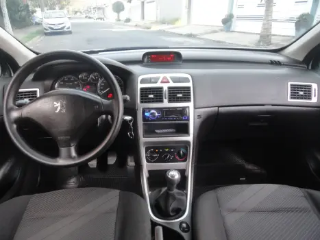 PEUGEOT 307 Sedan 1.6 16V 4P FLEX PRESENCE, Foto 13