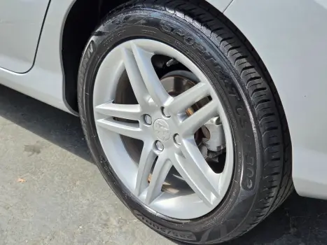 PEUGEOT 308 2.0 16V 4P FLEX ALLURE AUTOM�TICO, Foto 13