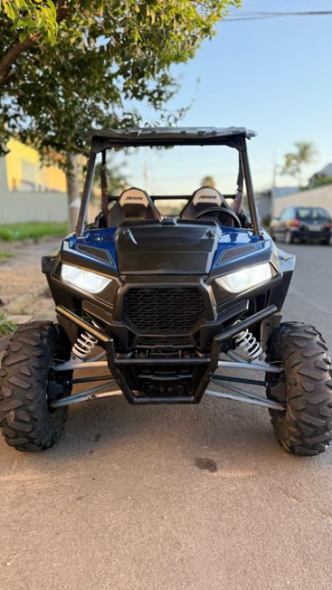 POLARIS RZR S 900 , Foto 3