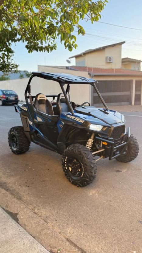 POLARIS RZR S 900 , Foto 4