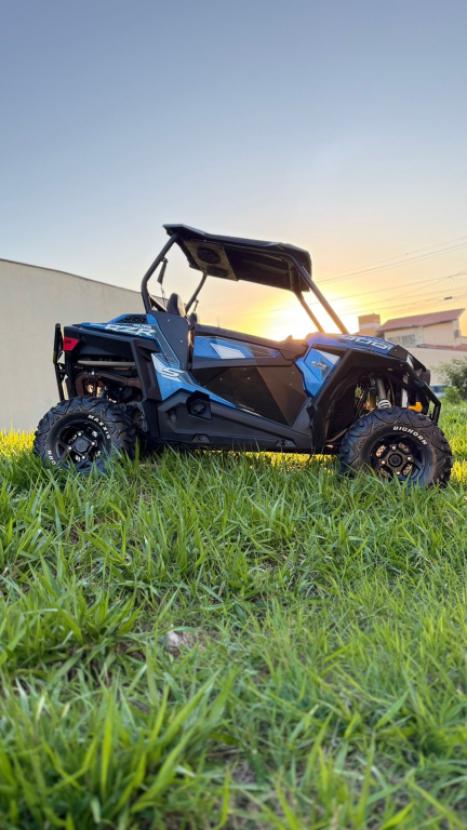 POLARIS RZR S 900 , Foto 6
