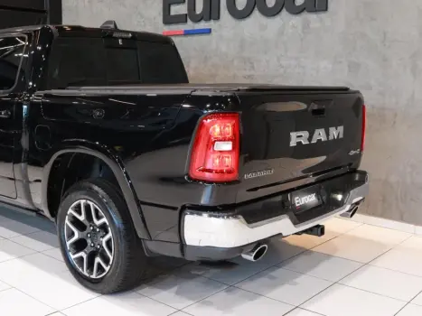 RAM 1500 3.0 HURRICANE 6 BITURBO LARAMIE CABINE DUPLA 4X4 AUTOM�TICO, Foto 7