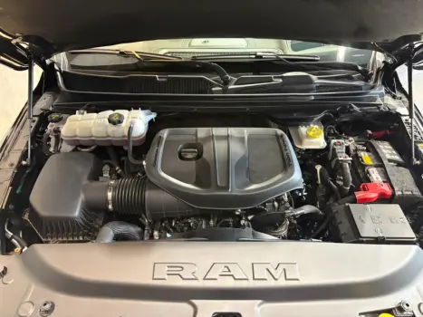 RAM 1500 3.0 HURRICANE 6 BITURBO LARAMIE CABINE DUPLA 4X4 AUTOM�TICO, Foto 10