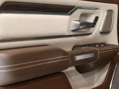 RAM 1500 3.0 HURRICANE 6 BITURBO LARAMIE CABINE DUPLA 4X4 AUTOM�TICO, Foto 20