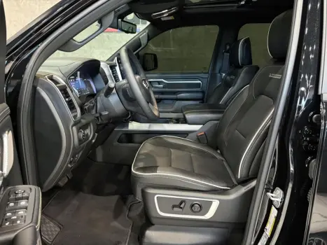 RAM 1500 3.0 HURRICANE 6 BITURBO LARAMIE NIGHT EDITION CABINE DUPLA 4X4 AUTOM�TICO, Foto 10