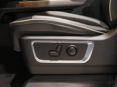 RAM 1500 3.0 HURRICANE 6 BITURBO LARAMIE NIGHT EDITION CABINE DUPLA 4X4 AUTOM�TICO, Foto 11