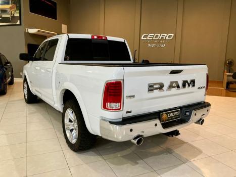 RAM 1500 5.7 V8 CLASSIC LARAMIE CABINE DUPLA 4X4 AUTOM�TICO, Foto 3
