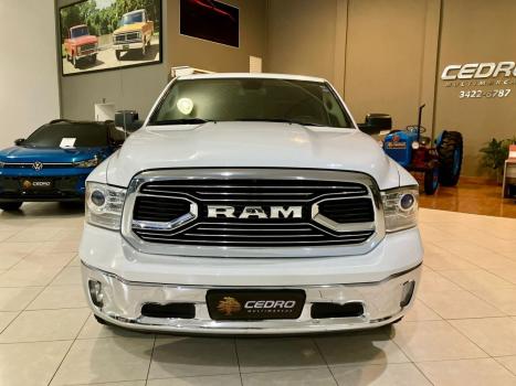 RAM 1500 5.7 V8 CLASSIC LARAMIE CABINE DUPLA 4X4 AUTOM�TICO, Foto 8