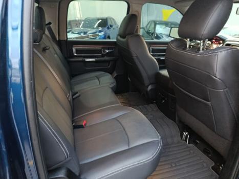 RAM 1500 5.7 V8 CLASSIC LARAMIE CABINE DUPLA 4X4 AUTOM�TICO, Foto 14