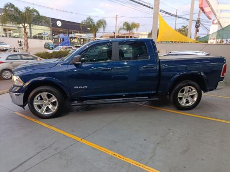 RAM 1500 5.7 V8 CLASSIC LARAMIE CABINE DUPLA 4X4 AUTOM�TICO, Foto 17