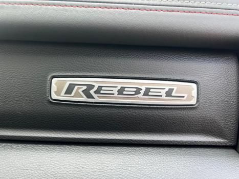 RAM 1500 5.7 V8 REBEL CABINE DUPLA 4X4 AUTOMÁTICO, Foto 13 RAM 1500 5.7 V8 REBEL CABINE DUPLA 4X4 AUTOMÁTICO, Foto 13