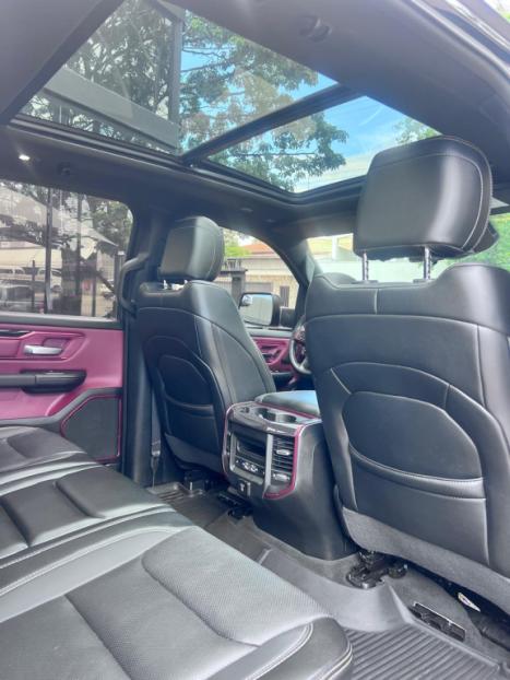 RAM 1500 5.7 V8 REBEL CABINE DUPLA 4X4 AUTOM�TICO, Foto 11