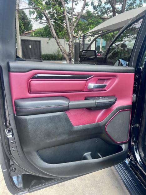 RAM 1500 5.7 V8 REBEL CABINE DUPLA 4X4 AUTOM�TICO, Foto 12