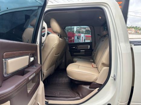 RAM 2500 6.7 I6 24V SLT CABINE DUPLA TURBO DIESEL LARAMIE 4X4 AUTOMTICO, Foto 16