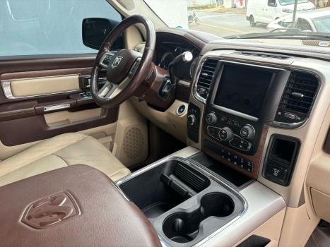 RAM 2500 6.7 I6 24V SLT CABINE DUPLA TURBO DIESEL LARAMIE 4X4 AUTOMTICO, Foto 25