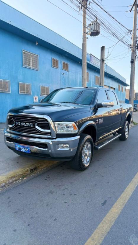 RAM 2500 6.7 I6 24V SLT CABINE DUPLA TURBO DIESEL LARAMIE 4X4 AUTOMTICO, Foto 2