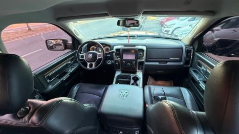 RAM 2500 6.7 I6 24V SLT CABINE DUPLA TURBO DIESEL LARAMIE 4X4 AUTOMTICO, Foto 7