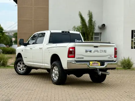 RAM 2500 6.7 I6 24V SLT CABINE DUPLA TURBO DIESEL LARAMIE 4X4 AUTOMTICO, Foto 7