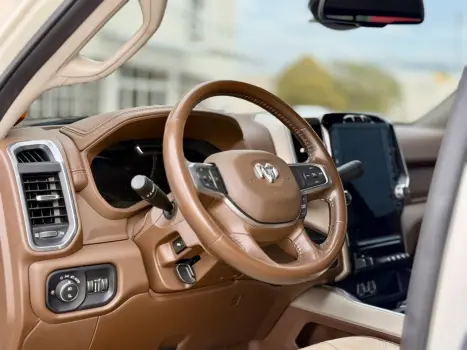 RAM 2500 6.7 I6 24V SLT CABINE DUPLA TURBO DIESEL LARAMIE 4X4 AUTOMTICO, Foto 12