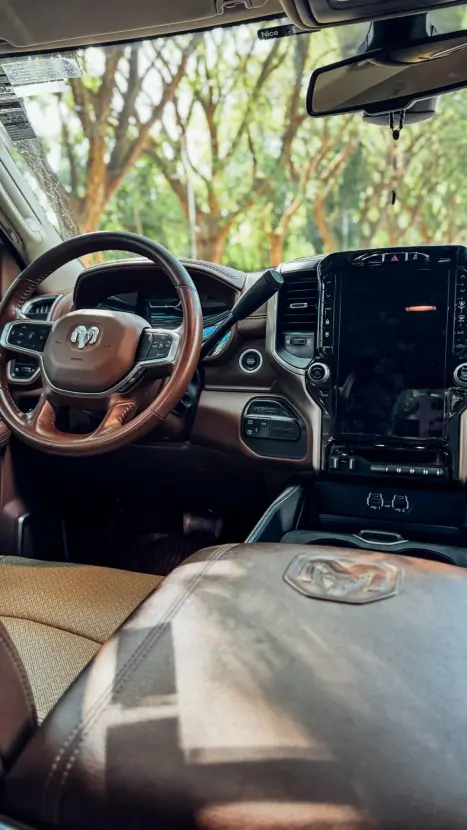 RAM 2500 6.7 I6 24V SLT CABINE DUPLA TURBO DIESEL LARAMIE 4X4 AUTOM�TICO, Foto 7