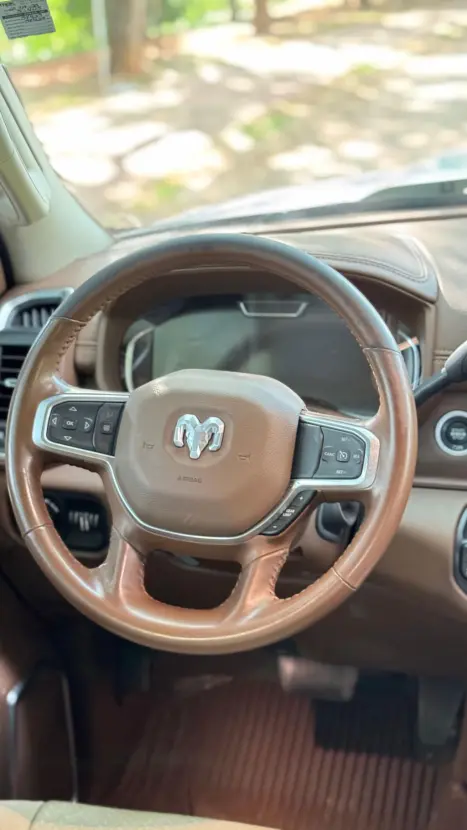 RAM 2500 6.7 I6 24V SLT CABINE DUPLA TURBO DIESEL LARAMIE 4X4 AUTOM�TICO, Foto 8