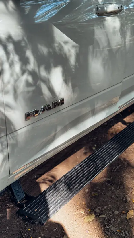 RAM 2500 6.7 I6 24V SLT CABINE DUPLA TURBO DIESEL LARAMIE 4X4 AUTOM�TICO, Foto 13