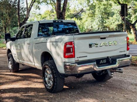 RAM 2500 6.7 I6 24V SLT CABINE DUPLA TURBO DIESEL LARAMIE 4X4 AUTOM�TICO, Foto 18