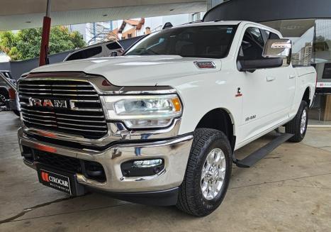 RAM 2500 6.7 I6 24V SLT CABINE DUPLA TURBO DIESEL LARAMIE 4X4 AUTOM�TICO, Foto 3