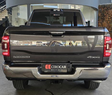 RAM 2500 6.7 I6 24V SLT CABINE DUPLA TURBO DIESEL LARAMIE 4X4 AUTOM�TICO, Foto 6