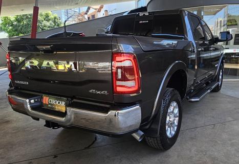 RAM 2500 6.7 I6 24V SLT CABINE DUPLA TURBO DIESEL LARAMIE 4X4 AUTOM�TICO, Foto 7