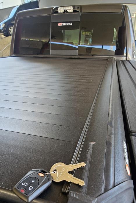 RAM 2500 6.7 I6 24V SLT CABINE DUPLA TURBO DIESEL LARAMIE 4X4 AUTOM�TICO, Foto 12