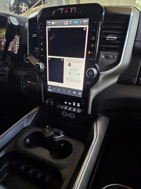 RAM 2500 6.7 I6 24V SLT CABINE DUPLA TURBO DIESEL LARAMIE 4X4 AUTOM�TICO, Foto 19