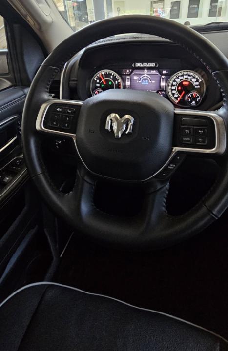 RAM 2500 6.7 I6 24V SLT CABINE DUPLA TURBO DIESEL LARAMIE 4X4 AUTOM�TICO, Foto 22