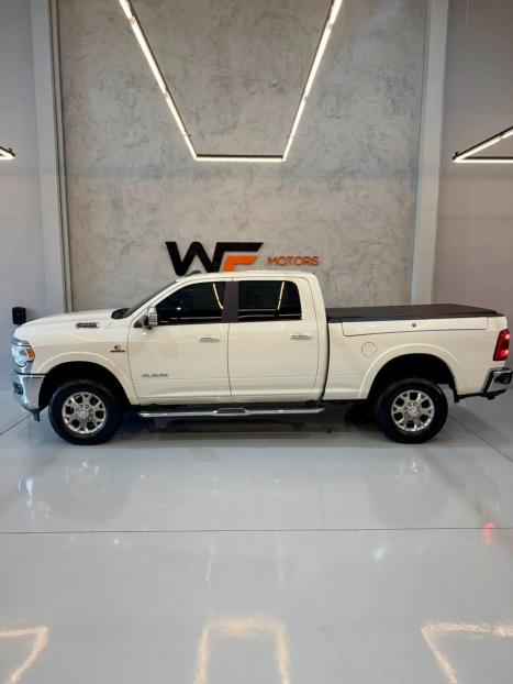 RAM 2500 6.7 I6 24V SLT CABINE DUPLA TURBO DIESEL LARAMIE 4X4 AUTOM�TICO, Foto 4