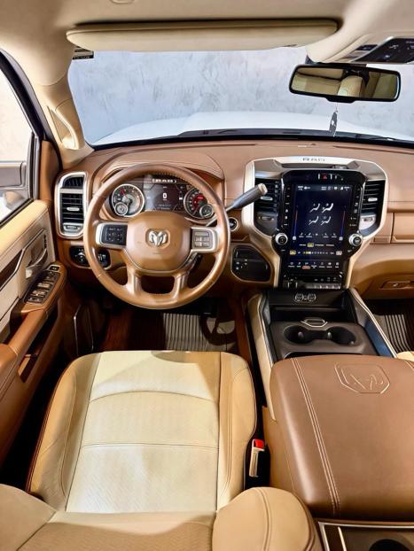 RAM 2500 6.7 I6 24V SLT CABINE DUPLA TURBO DIESEL LARAMIE 4X4 AUTOM�TICO, Foto 8
