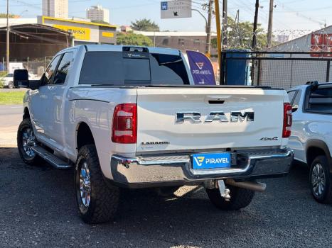 RAM 2500 6.7 I6 24V SLT CABINE DUPLA TURBO DIESEL LARAMIE 4X4 AUTOM�TICO, Foto 3