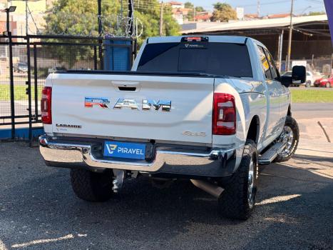 RAM 2500 6.7 I6 24V SLT CABINE DUPLA TURBO DIESEL LARAMIE 4X4 AUTOM�TICO, Foto 4